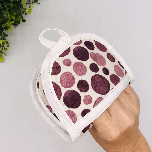 Set of 2 Finger Hotpad Potholders, Faded Purple Dots, 2 Piece Set - Picture 4 of 6